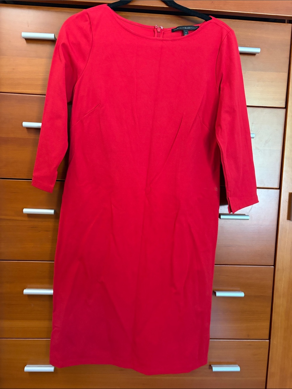 White House | Black Market Roman Red Shift Dress